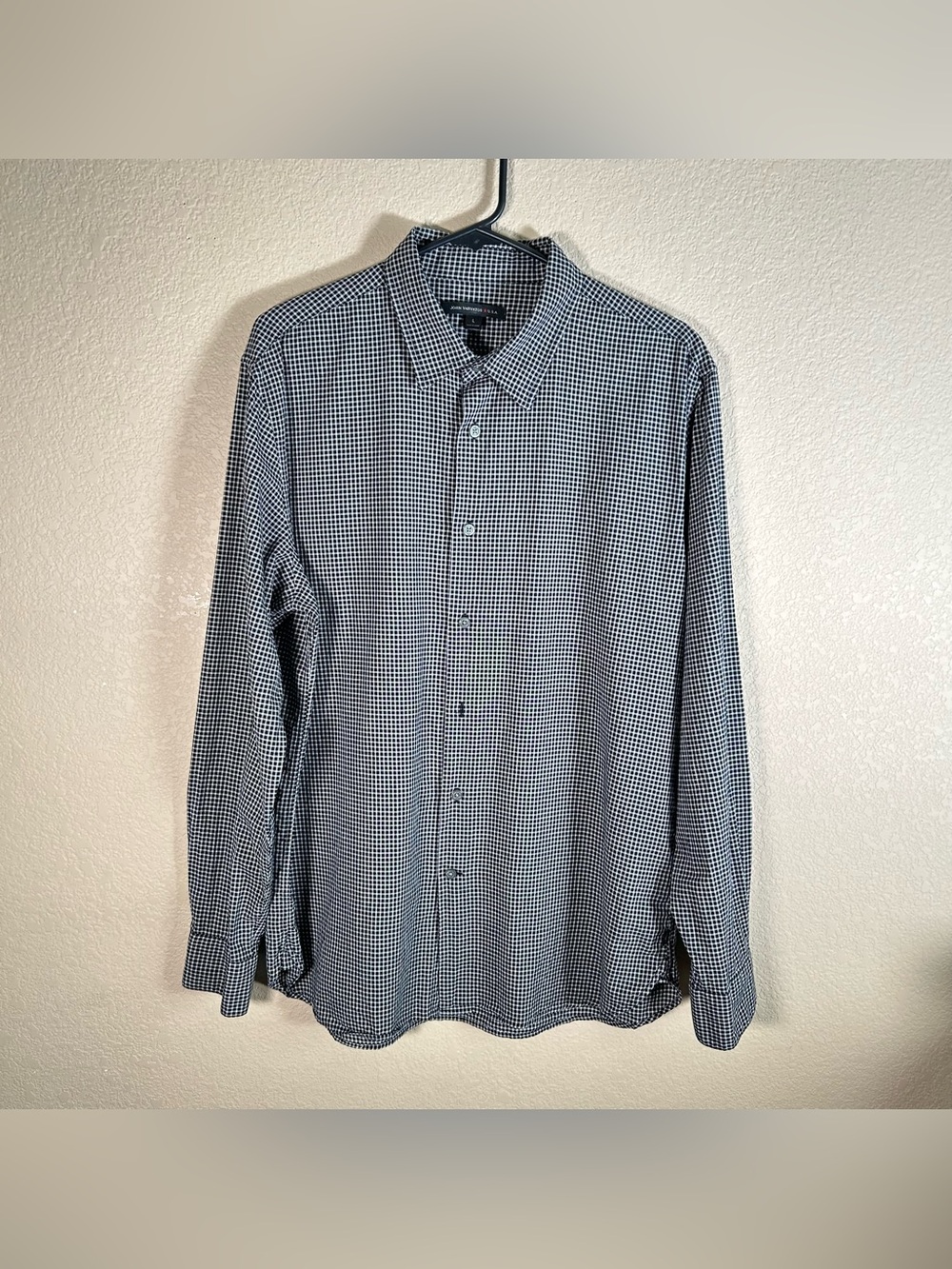 John Varvatos USA Men’s Plaid Collared Button Up Long Sleeve Size Large